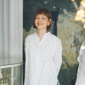 カフェオーナー・髙橋美賀さんの春の着こなし。Spring Style Ideas「食と向き合う人」vol.14。
